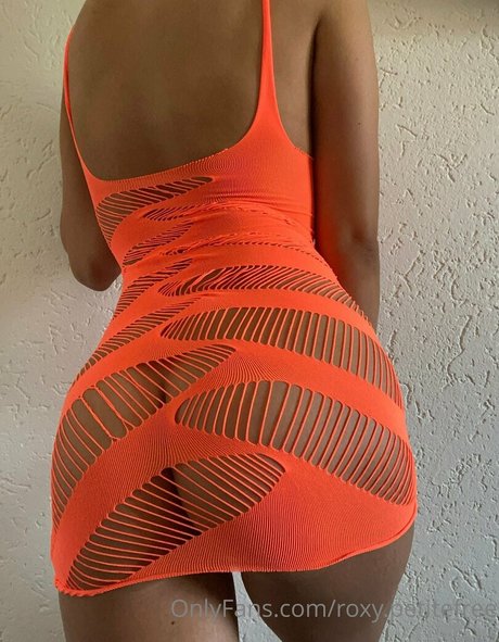Nacktes geleaktes OnlyFans-Foto von Roxypetitefree