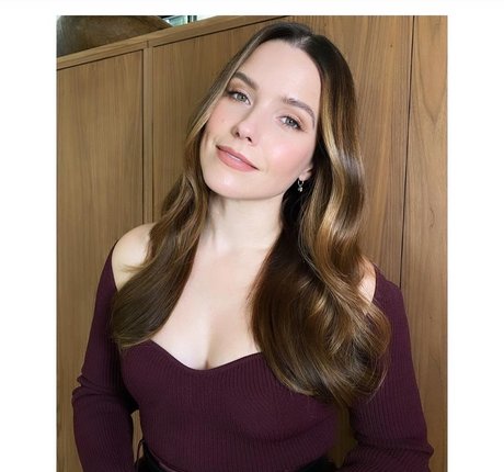 Nacktes geleaktes OnlyFans-Foto von Sophia Bush