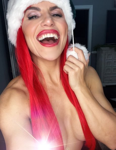 Nacktes geleaktes OnlyFans-Foto von Robbie Hanna