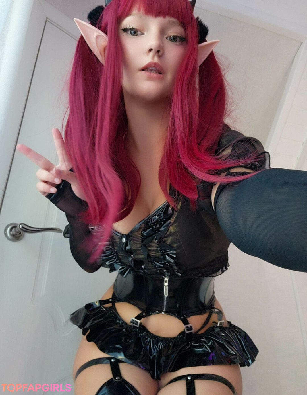 Nacktes geleaktes OnlyFans-Foto von Lyvlas #1911