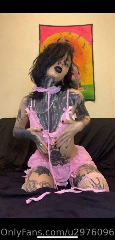 Nacktes geleaktes OnlyFans-Foto von Drakenlady
