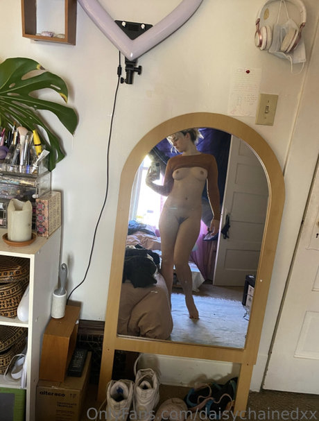 Nacktes geleaktes OnlyFans-Foto von Daisy
