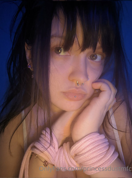 Nacktes geleaktes OnlyFans-Foto von Princess Dust