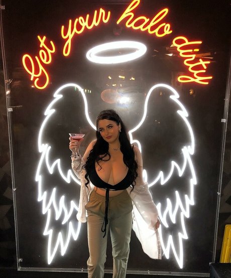 Nacktes geleaktes OnlyFans-Foto von Jessica Lawrence