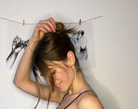 Nacktes geleaktes OnlyFans-Foto von Julia Gauly