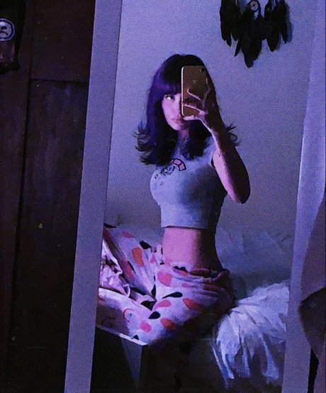 Nacktes geleaktes OnlyFans-Foto von Mia Rodriguez