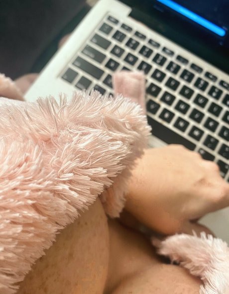 Nacktes geleaktes OnlyFans-Foto von Tamarasuethorne