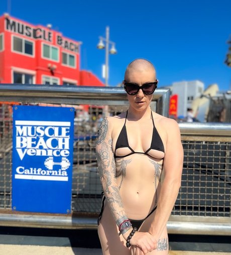Comicbookgirl19