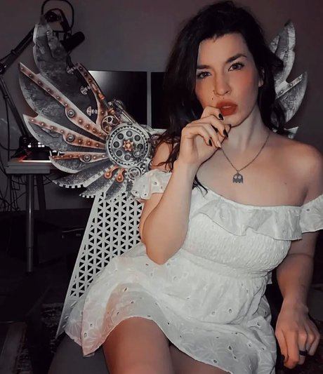 Nacktes geleaktes OnlyFans-Foto von Kat Gunn