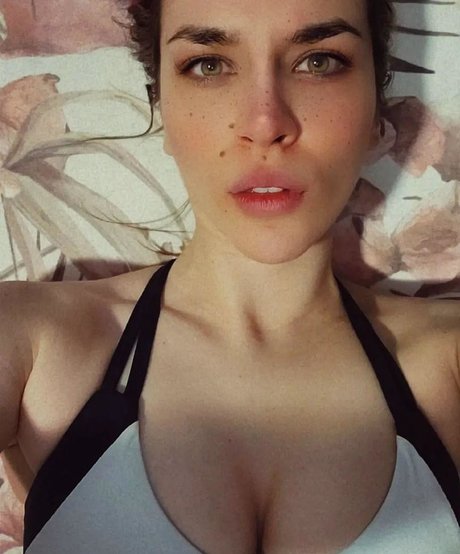Nacktes geleaktes OnlyFans-Foto von Kat Gunn