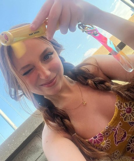 Ellie Schnitt