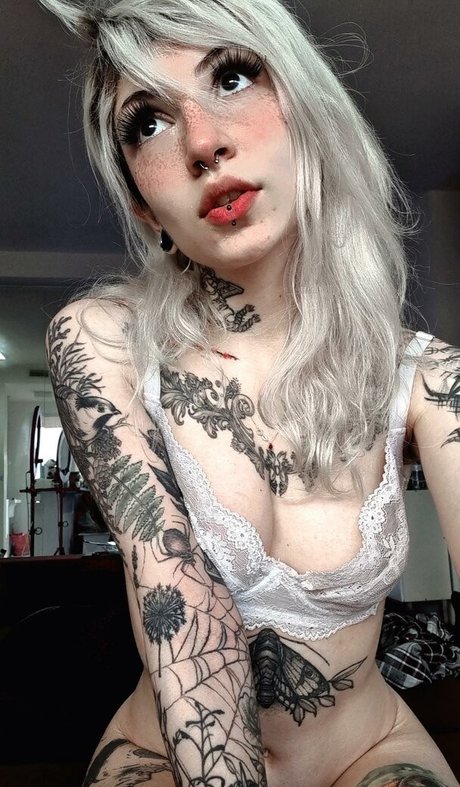 Aline Fox