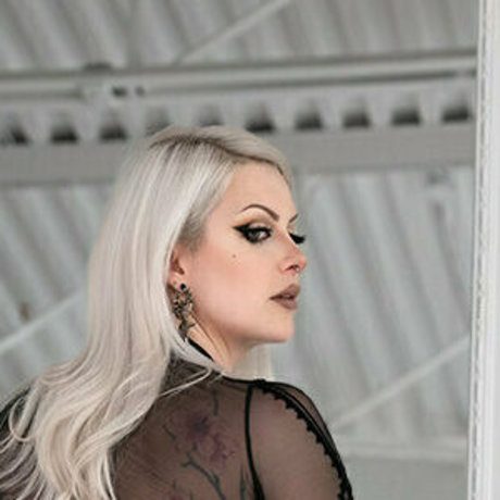Nacktes geleaktes OnlyFans-Foto von Msspookykins