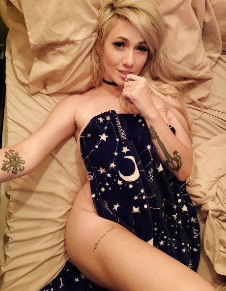 Lindsay Elyse