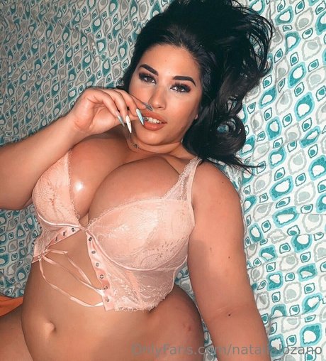 Nacktes geleaktes OnlyFans-Foto von Natalialozano