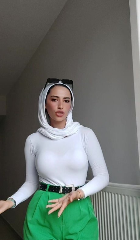 Nacktes geleaktes OnlyFans-Foto von Ggulumss