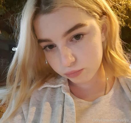 Nacktes geleaktes OnlyFans-Foto von Valya