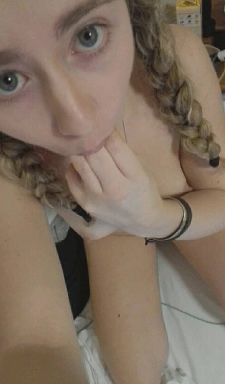 Maryjane Auryn