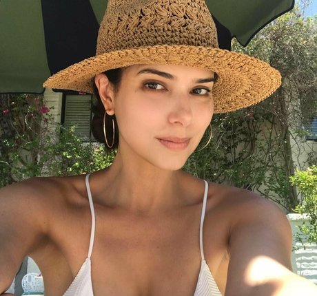 Nacktes geleaktes OnlyFans-Foto von Roselyn Sanchez