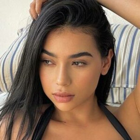 Elizabethpinaa