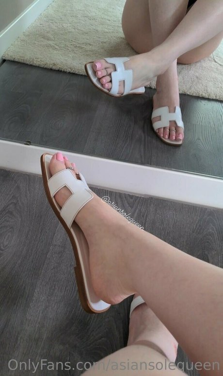 Nacktes geleaktes OnlyFans-Foto von Asiansolequeen