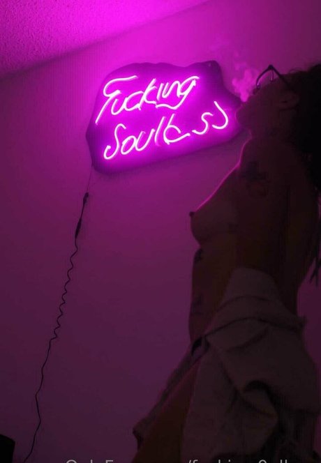Fvckins0ulless