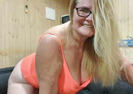 Nacktes geleaktes OnlyFans-Foto von Aussiebarbie07free