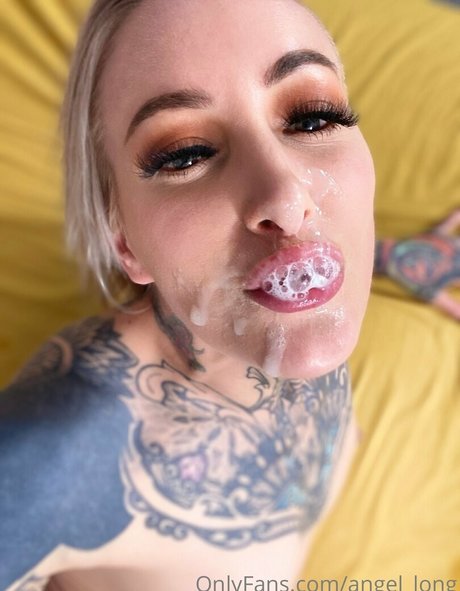 Nacktes geleaktes OnlyFans-Foto von Angellong