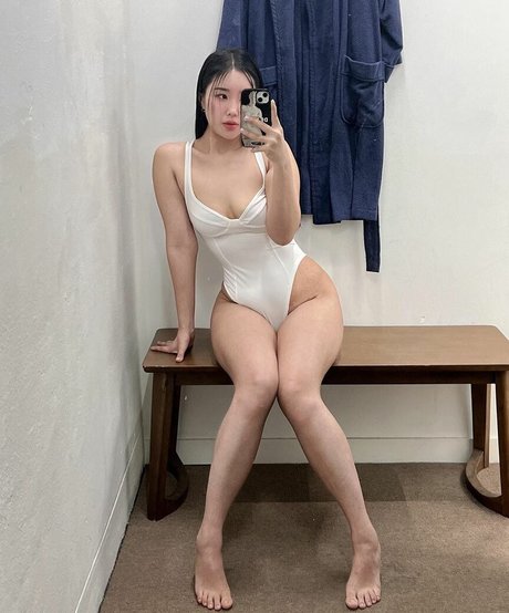 Nacktes geleaktes OnlyFans-Foto von Seulfit