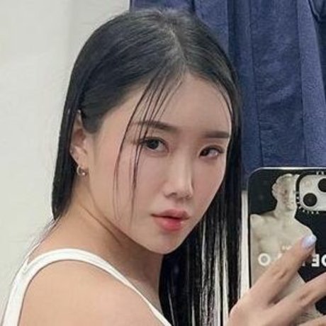 Nacktes geleaktes OnlyFans-Foto von Seulfit