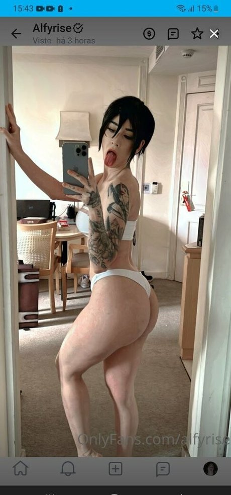 Nacktes geleaktes OnlyFans-Foto von Alfyrise