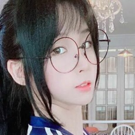 Nacktes geleaktes OnlyFans-Foto von Heihwa