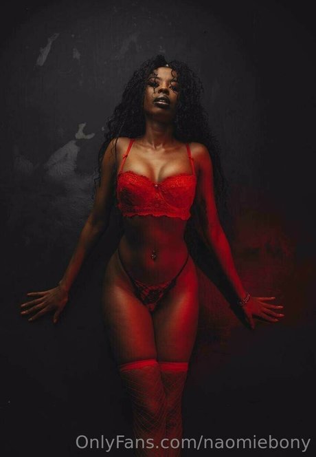 Naomiebony
