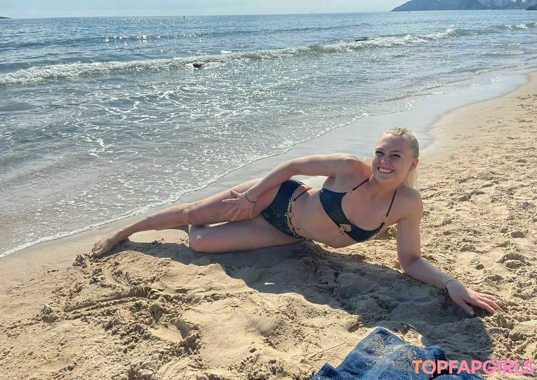 Nacktes geleaktes OnlyFans-Foto von Siswet19 #1019