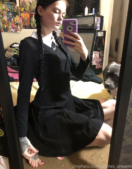 Peacheyscreams