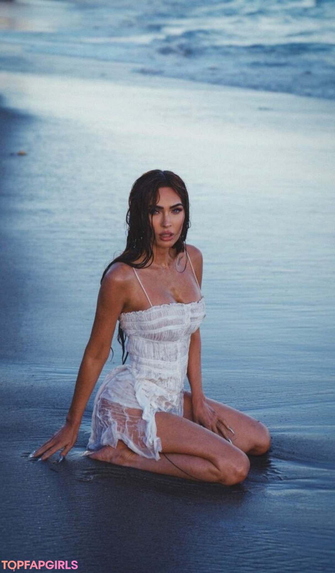 Nacktes geleaktes OnlyFans-Foto von Megan Fox #1134