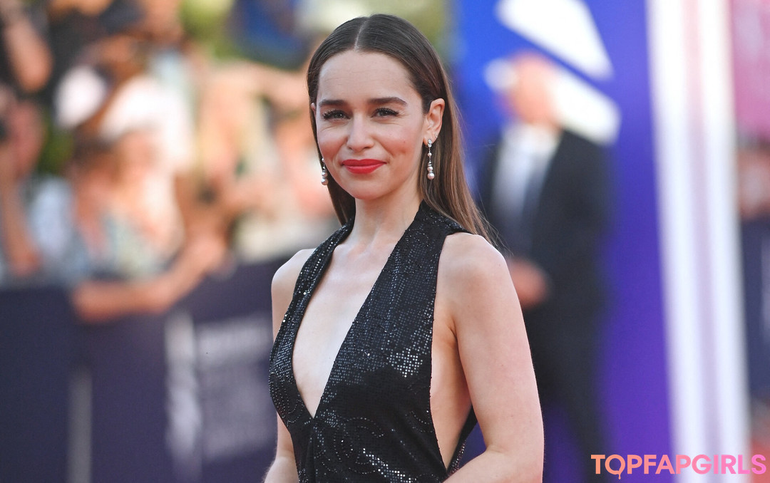 Nacktes geleaktes OnlyFans-Foto von Emilia Clarke #1117