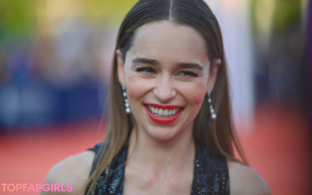 Nacktes geleaktes OnlyFans-Foto von Emilia Clarke #1148
