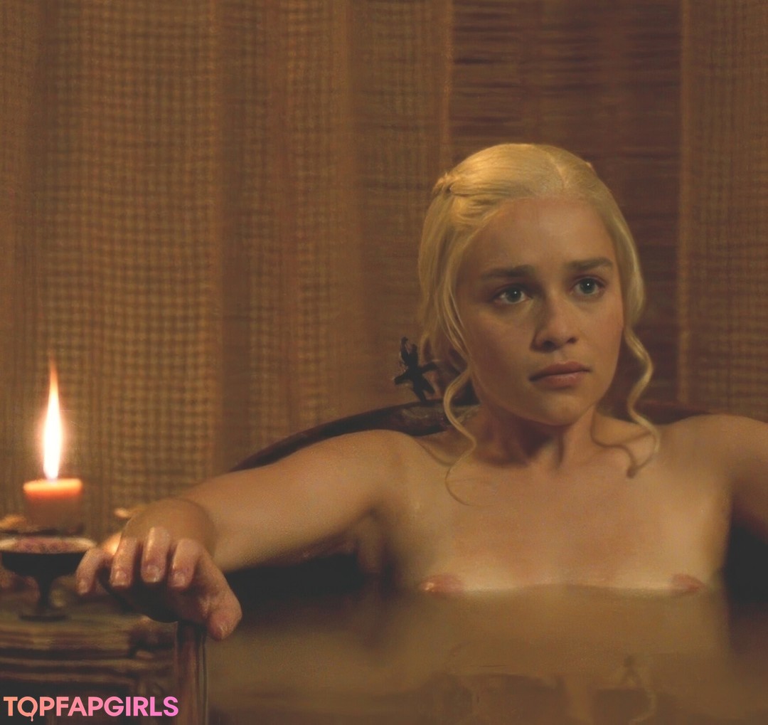Nacktes geleaktes OnlyFans-Foto von Emilia Clarke #1180