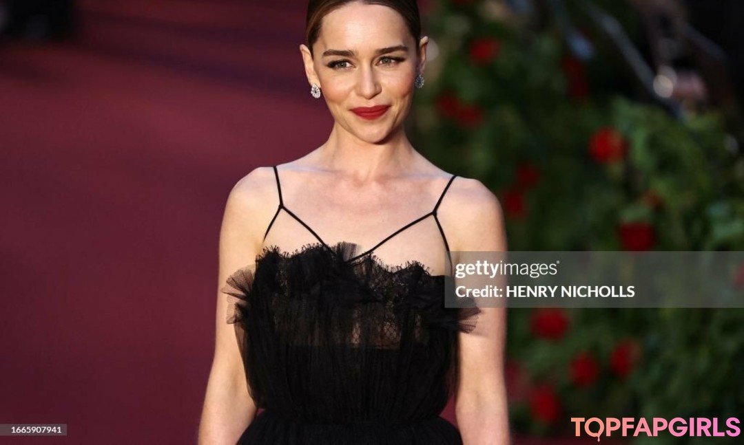 Nacktes geleaktes OnlyFans-Foto von Emilia Clarke #1215