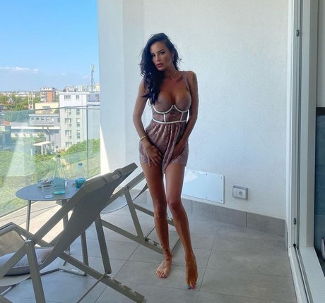 Nacktes geleaktes OnlyFans-Foto von Antonella Mosetti