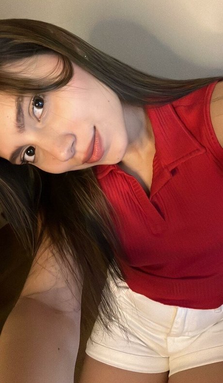 Nacktes geleaktes OnlyFans-Foto von Aliccebelluci