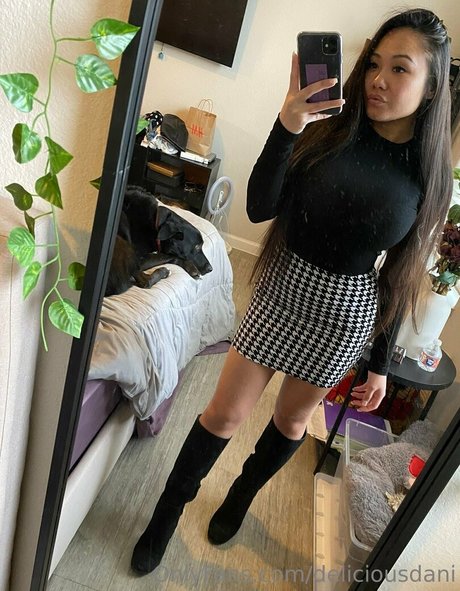 Nacktes geleaktes OnlyFans-Foto von Deliciousdani