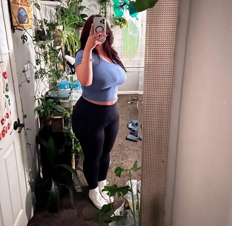 Nacktes geleaktes OnlyFans-Foto von Yagirlnataliee