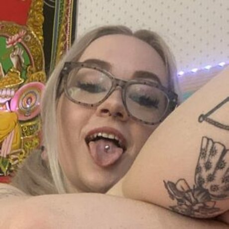 Nacktes geleaktes OnlyFans-Foto von Lilghoul