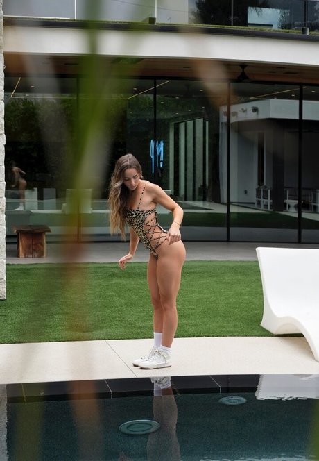 Nacktes geleaktes OnlyFans-Foto von Meelah Robbins