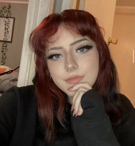 Nacktes geleaktes OnlyFans-Foto von Serendipitoussav