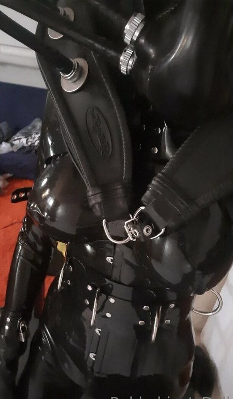 Rubbobject_doll