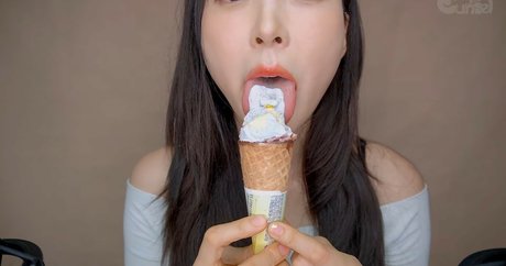 Eunzel Asmr