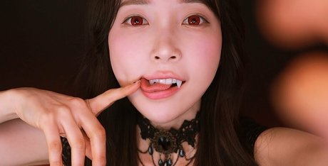 Nacktes geleaktes OnlyFans-Foto von Eunzel Asmr